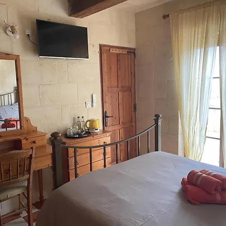 Ta' Lorenzo Farmhouse 2 Holiday home San Lawrenz