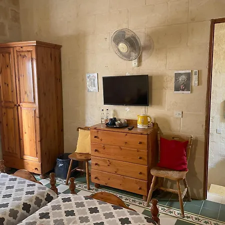 Ta' Lorenzo Farmhouse 2 Holiday home